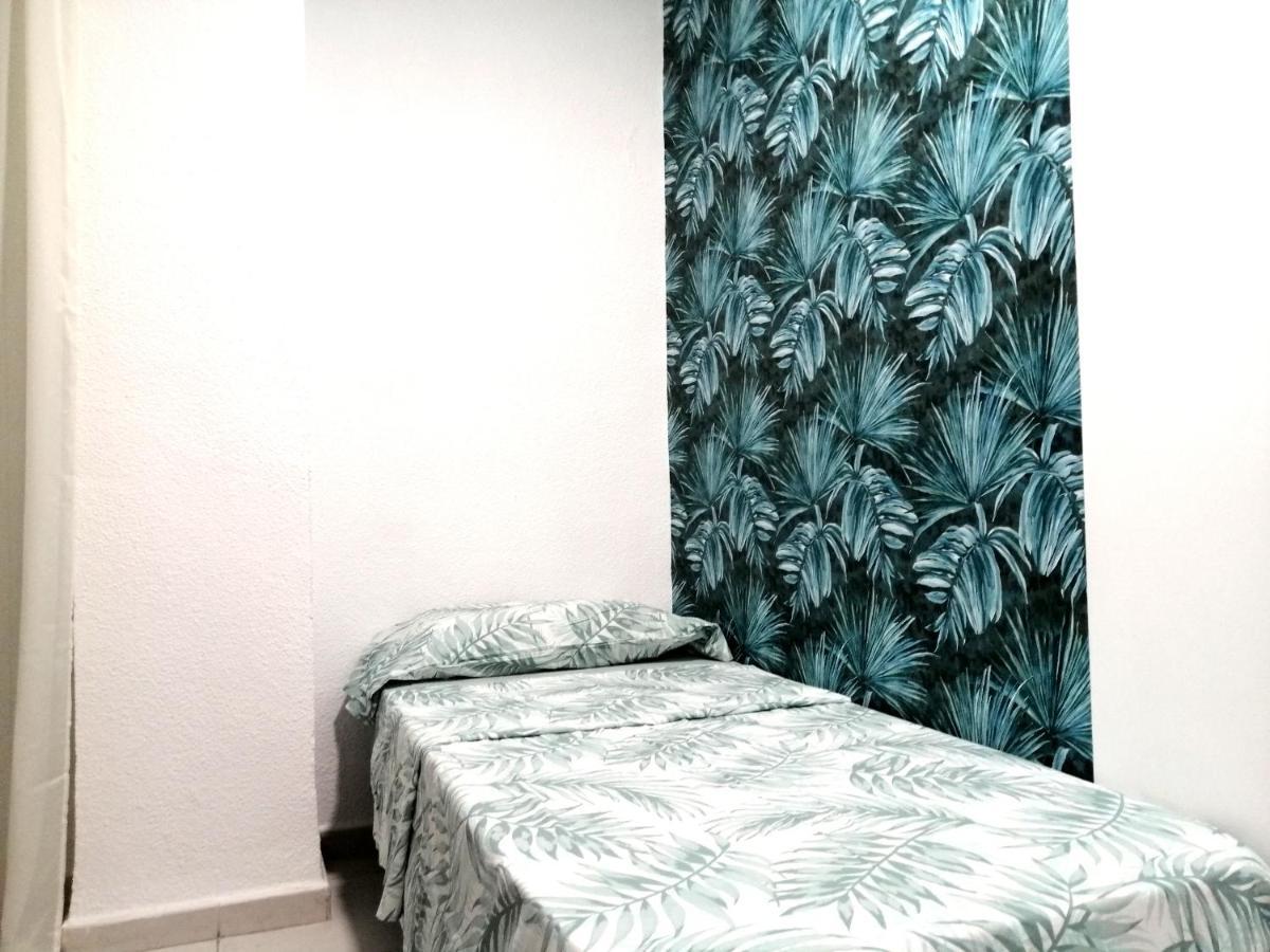 Hostel La Marina Alicante Zewnętrze zdjęcie