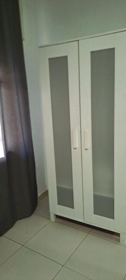 Hostel La Marina Alicante Zewnętrze zdjęcie