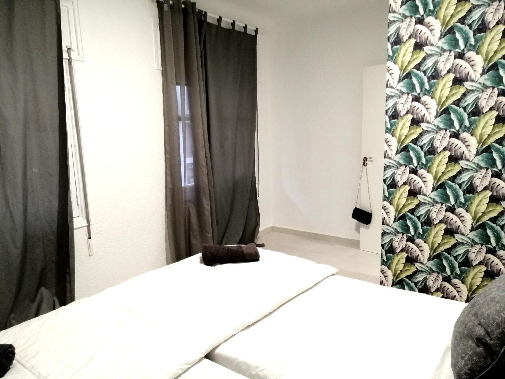 Hostel La Marina Alicante Zewnętrze zdjęcie